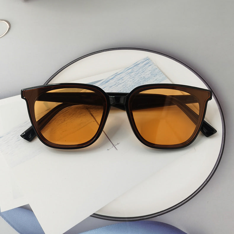 Lunettes de Soleil Femme Petite Monture Rétro