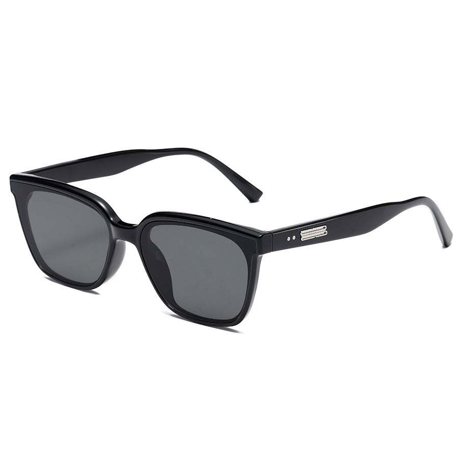 Lunettes de Soleil Femme Petite Monture Rétro