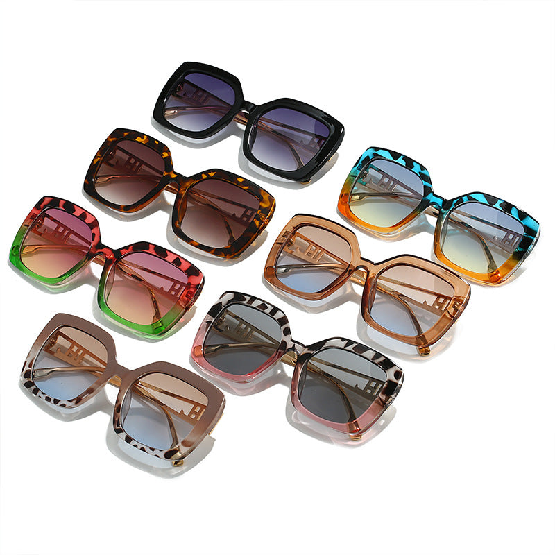 Lunettes de Soleil Femme Carrées Tendance