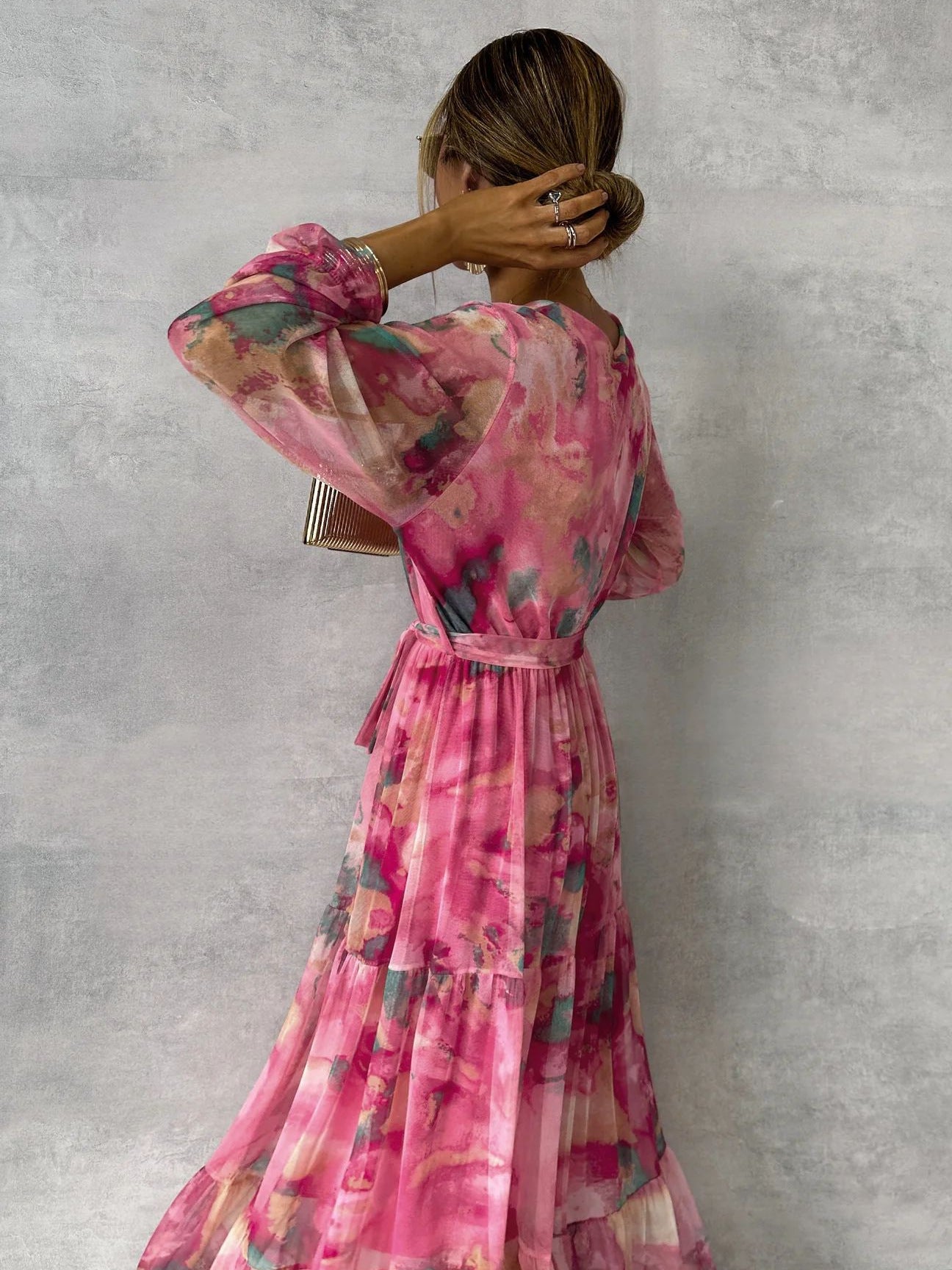 Robe Longue Chiffon Fleurie Col V - Style Élégant